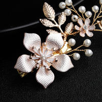 Clip De Pelo De Novia Con Cristales Y Perlas Florales Accesorios De Cabello De Moda Para Mujer Barretta De Boda Joyería De Cabello Para Damas De Honor - details 2