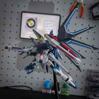 Figura De Colección XFS Hg Rising Freedom Con Soporte De Pegatina De Agua Modelo De Máscara Doble Decoración Juguete Para Regalo Para Adolescentes Y Adultos - details 3