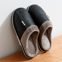 Zapatillas De Casa Para Hombre Talla Grande Invierno PU Cuero Impermeable Memoria Espuma Algodón Fuzzy Zapatos Para Dormitorio - details 9