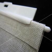 Percha para persianas verticales (89 mm), perchas blancas de repuesto para lamas, persianas verticales ajustables de bricolaje, paquete de 20. - details 0
