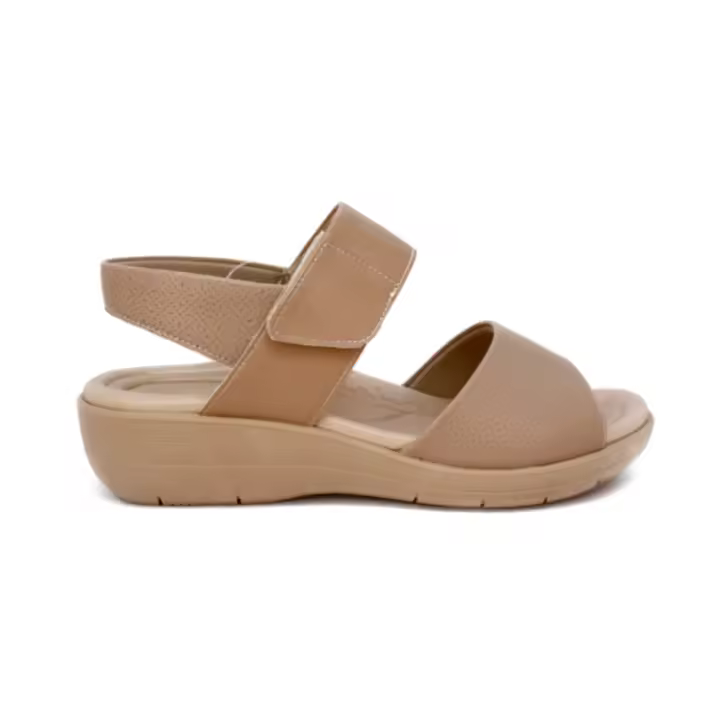 Shoes Anchos Y Confortables marca Piccadilly para mujer en color beig - 1
