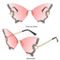 Gafas De Sol Vintage Para Mujer Con Diamantes Y Mariposa Lentes Plateados Gafas De Moda Bling Oversize Unisex - details 11