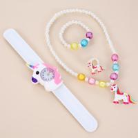 Juego De Reloj Y Joyería Para Niñas Con Patrón De Caballo Arcoíris Collar Aretes Anillo Pulsera Regalos Para Niñas Y Niños - details 14