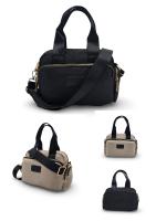 Bolso de mano en nylon para mujer con bandolera regulable y desmontable | Ligero, cómodo y resistente | Colección primavera-verano 2025 | Tejido lavable e impermeable | Negro y Beige disponibles, CAMAR. - details 1