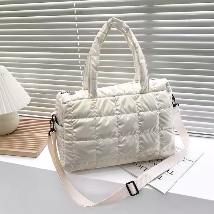 Bolso De Hombro Yogodlns De Lujo Espacio Padded Capacidad Grande Impermeable Nylon Para Viaje Bolso Cruzado De Poliéster Lining Para Mujer - 1