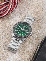 Reloj Luminox Pacific Diver de acero inoxidable de 44MM con esfera verde para hombre XS.3137  Zafiro con revestimiento antirreflectante Cristal 200M de brillo constante resistente al agua - details 5