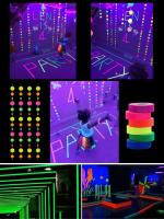 6pc Cinta Fluorescente UV Neón Para Decoración De Casas Bodas Y Fiestas En La Oscuridad Advertencia De Escaleras Tela Reacciona Al Luz Negro - details 3