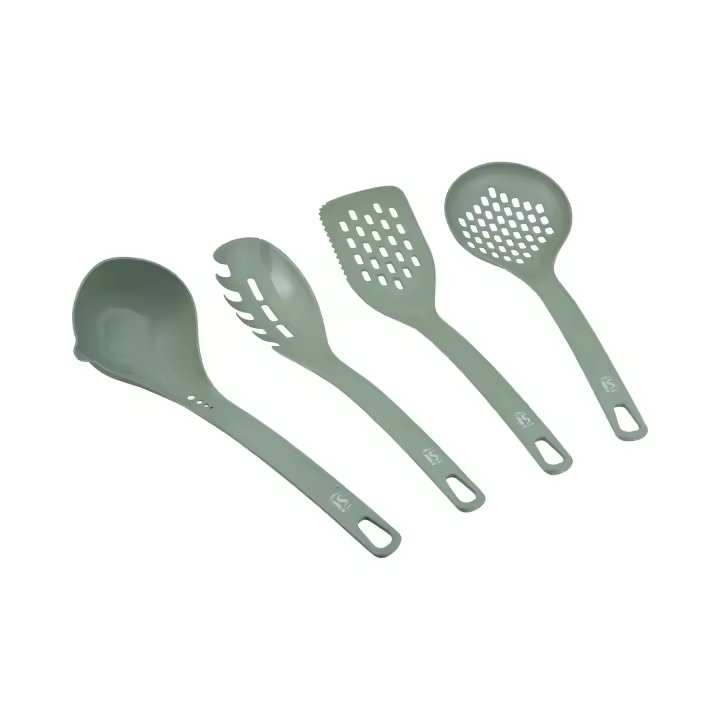 Set de 4 Utensilios de Cocina en PBT color negro, Servidor de pasta + Cuchara + Cucharón + Espátula ranurada San Ignacio - 1