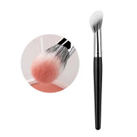 Cepillo De Maquillaje Para Rubor Pequeño Y Preciso De Pelo Sintético Mano De Madera Uso Con Polvo Blush Crema Y Líquido Herramienta De Maquillaje En Forma De Corazón Y Durazno - details 1
