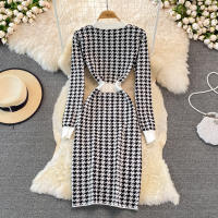 Vestido Largo De Punto Vintage REALEFT Para Mujer Cuello V Manga Larga Botones Estilo Clásico Otoño Invierno Talla Regular - details 11