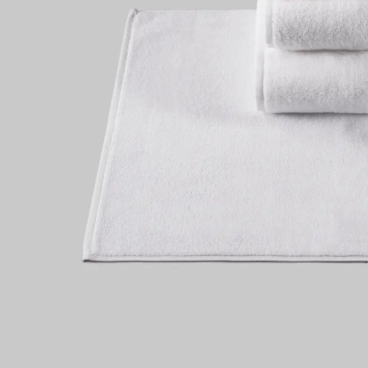 6 Alfombras 'Hotel 5*' BAÑO 50x70 cm, 700 gsm, 100% CO, blanco, hotel, alta calidad textil y resistentes al lavado industrial - 1