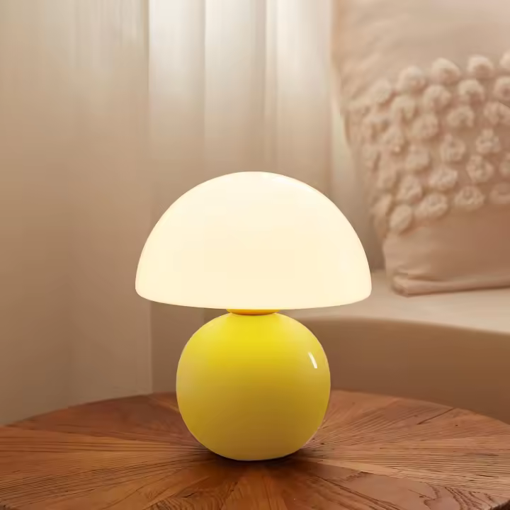 Lámpara con forma de Hongo, ideal para Mesita de Noche o Dormitorio, decoración estética para Sala de estar, para Niña GIFT, color Amarillo. - 1
