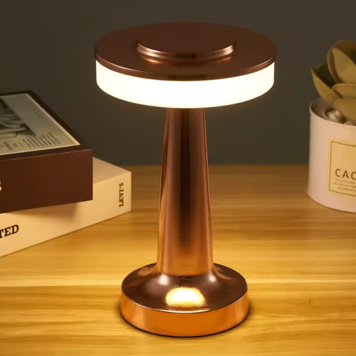 Lámpara De Mesa Retro LED Recargable Luz Nocturna Decorativa Para Dormitorio Sala De Estar Café Iluminación De Camping - 1