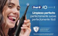 Oral-B iO 2 Cepillo de Dientes Eléctrico en varios colores; Verde y Negro. incluye 1 Cabezal, 1 Estuche De Viaje y1 Portarrecambios, 3 Modos De Cepillado, Sensor De Presión y Temporizador, Diseñado por Braun - details 5