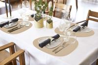 Inyahome Juego De 2 Tapetes De Cuero Sintético Para Mesa De Comedor Impermeables Y Lavables Coasters Para Cocina Estilo Americano - details 3