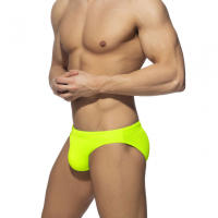 Bragas De Natación Para Hombres Sexy Sólido Low-Waist Con Empuñadura Y Acolchado Shorts De Playa Surfismo Baño Deportivo De Polyester Y Spandex - details 29