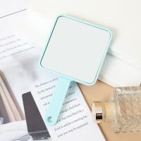 Espejo Portátil De Maquillaje Manejable Con Peine Espejo Cuadrado De Dos En Uno Para Estudiantes Uso Externo Belleza - details 0