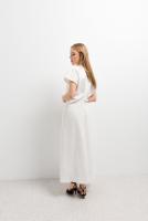 PuntoSalao Vestido midi frunces largo color blanco manga corta para mujer Un vestido son sus detalles de frunces delanteros, que le dan un toque original y sofisticado - details 1