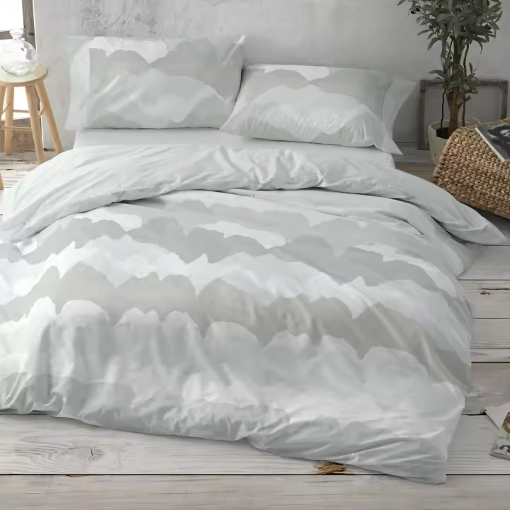 Juego de funda nórdica 50% algodón- 50% poliéster. Disponible en cama de 90, 135, 150-160 y 180cm. Color Cielo, verde y arena. Tacto suave. - 1