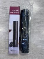 Dcolor - Sacacorcho Eléctrico para botella Vino, Descorchador de botella vino, Abridor botella Vino, Certificado FC,UKCA,CE,RoHS, 4 pilas AA (no incluidas), Altura 23cm,Negro - details 1