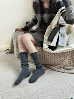 Calcetines Largos De Cashmere Para Mujer Calcetines De Piel Elegantes Y Confortables De Lana Gruesa Estilo Casual Talla Única - details 10