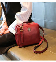 Bolso De Hombro Para Mujer Estilo Vintage 2023 Cuadrado Sencillo Con Compartimento Bolso Cruzado De Diseñador Bolsa Mensajera Feminina Material PU Con Lining De Poliéster - details 7