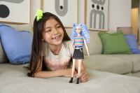 Barbie Fashionista Muñeca Pelo Violeta con Top Arcoiris, Falda Vaquera y Accesorios de Moda Mattel GRB61 - Estilo de moda irresistible para diversión sin límites - details 5
