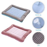 Alfombra De Enfriamiento Para Perros Y Gatos Material De Seda Hielo Suave Para Verano Cama De Playa Para Mascotas - details 4