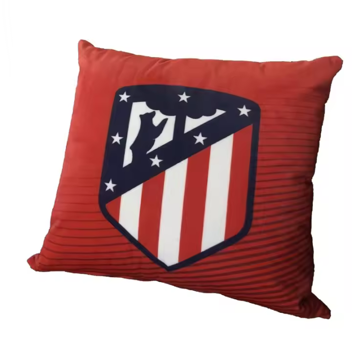 Cojín Atlético de Madrid cuadrado tacto terciopelo tamaño 45x45cm producto oficial TERATM9121 - 1