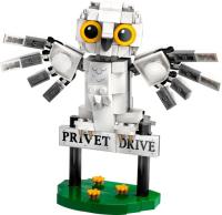 Lego Hedwing en el Numero 4 Lego Harry Potter 76425 - details 1