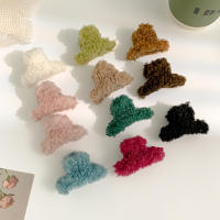 Mini Pinza De Pelo De Peluche Nueva Para Mujeres Y Niñas Estilo Temperamento Diverso Tamaño Pequeño Accesorios De Cabello De Veludo De Oveja Lindo Y Decorativo - details 1