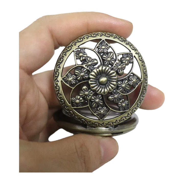 Classic retro hollow eight-leaf double flower pocket watch ladies gift pocket watch flip cover hollow quartz necklace watch