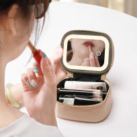 Bolso De Maquillaje De Cuero PU 1 PC Con Luz LED Y Espejo Desmontable Portátil Para Viajes Odorímetro Almacenamiento De Joyería Y Maquillaje - details 7