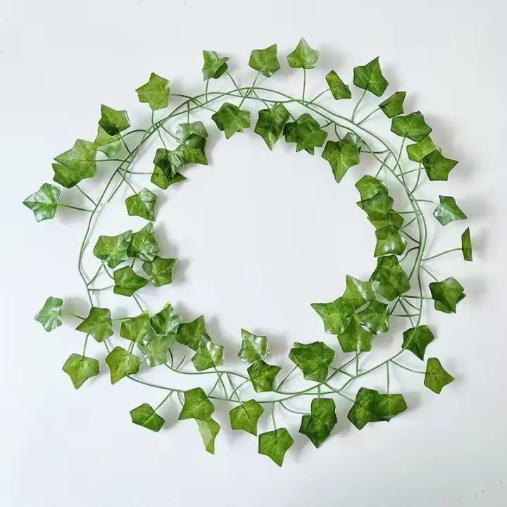 Guirnalda De Hojas De Iva Artificial De 2.1m Para Decoración De Hogar Jardín Boda Fiesta DIY Plástico Verde Colgante - 1