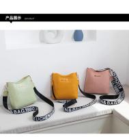 Nueva Moda Bolso Cruzado De Cocodrilo Con Correa De Cinta Impresa Gran Capacidad Para Mujer Bolsa De Hombro Estilo Bucket - details 17