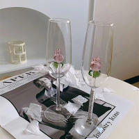 Vaso De Champán Creativo 3D Rosa De Vidrio Con Rosas Incorporadas Para Vino Tinto Y Blanco Vaso De Bebida Goblet Regalo Lindo Para El Día De San Valentín - details 5
