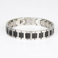 Pulsera de Maple inoxidable with Diseño de Cocodrilo, de Titanium, color Dorado y Negro, ideal Como Gift para hombre. - details 7