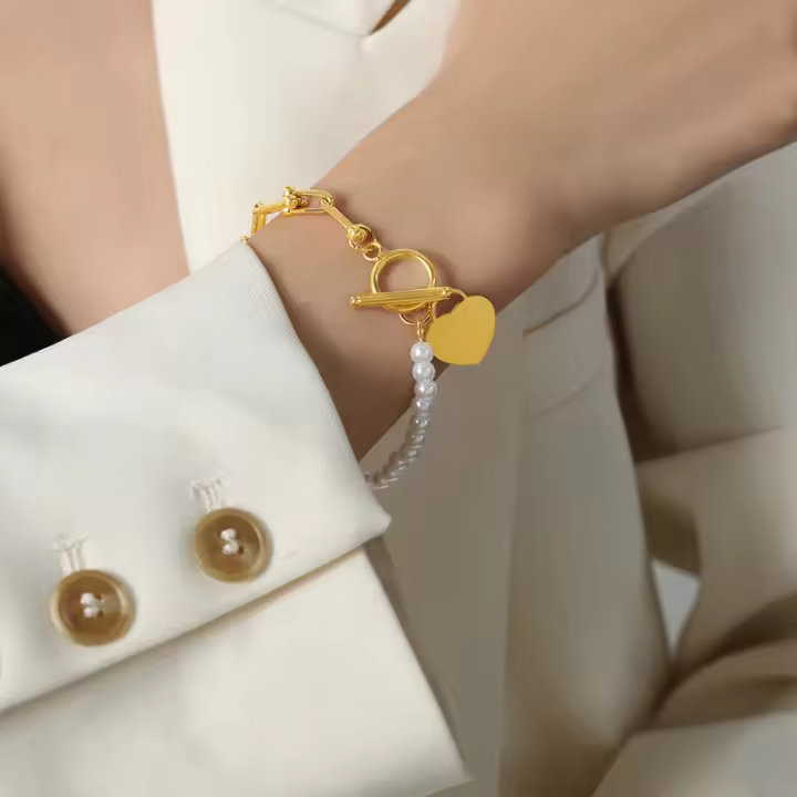 Encanto Pulseras de corazón de amor de acero inoxidable, pulsera con hebilla OT para mujer, cadena de eslabones de muñeca ajustable geométrica Vintage para mujeres y niñas - 1