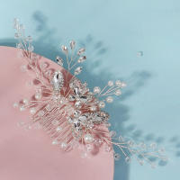 Combinado De Perla Y Rhinestone Para El Cabello De Novia Clásico Adorno De Tiará De Lujo Para Mujeres Clip Para El Cabello De Fiesta - details 3