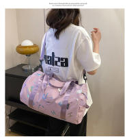 Bolsa Deportiva Para Yoga Gimnasio Baile Y Natación Con Estampado De Letras Graffiti Impermeable Y Separación Seco-Húmedo Para Niñas Y Niños Bolsa Cruzada De Moda - details 7