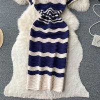 Vestido Midi De Playa Con Estampado De Rayas Y Cuello En V De Moda Para Mujer Vestido Bodycon Con Salto Hollow out Manga Corta Ajustado - details 13