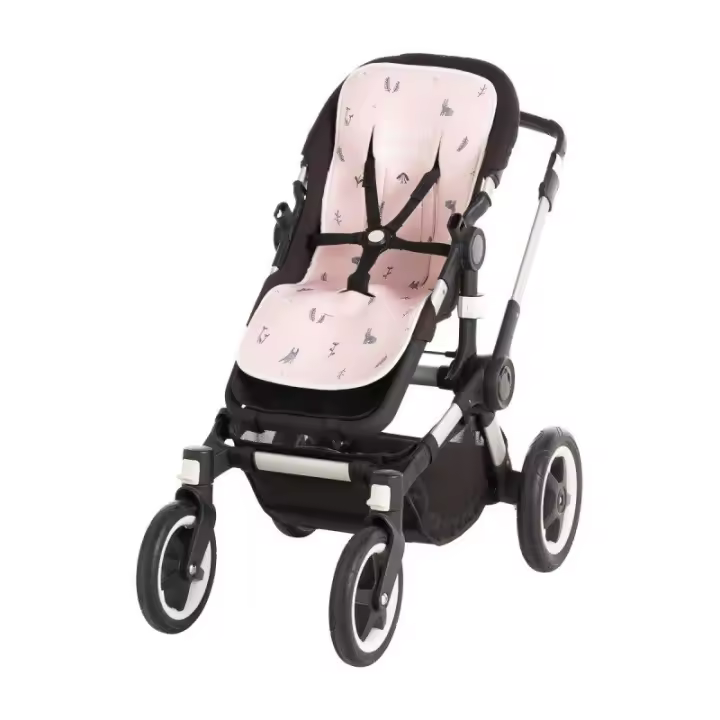colchoneta unviersal para carrito de bebé. Hecha a mano en España de Nora baby bags - 1