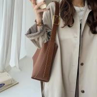 Bolso De Hombro Para Mujer Estilo Minimalista Y Moda En PU Cuero Sólido Bolso Cruzado Versátil Para El Trabajo Con Cierre Hasp - details 7