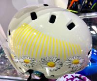 CASCO XLC BH-C22 CASCO URBAN FLORES 12 AGUJEROS CREMA UNICA - details 3