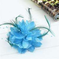 Pinza De Pelo Con Plumas Y Perlas Accesorio De Boda Para Mujer Adorno Para Cabello De Fiesta Y Danza Latina - details 3