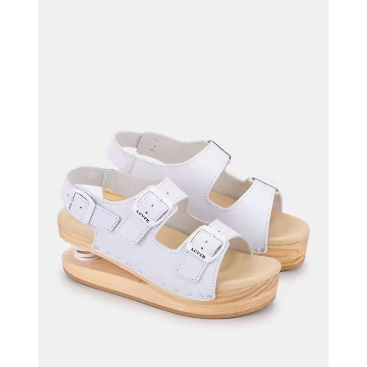 SANDALIA DE MADERA CON MUELLE LUVER 2105/A BLANCO - 1
