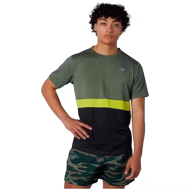 Camiseta de Manga Corta New Balance  para hombre en color verde - 1