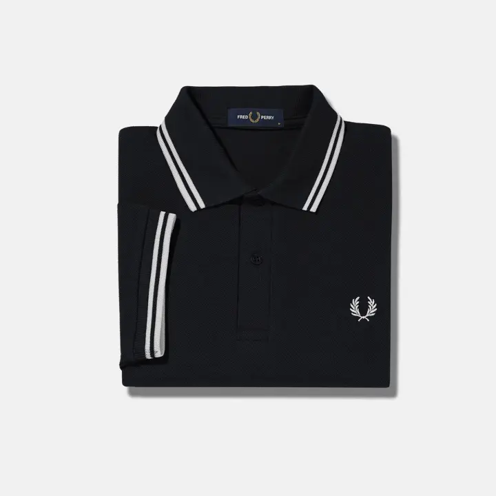 Polo Fred Perry M3600 con Ribete de Dos Franjas - Negro/Blanco - 1