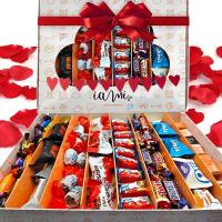 Caja Chocolatinas Regalo - Más de 80 Chocolatinas y Bombones para Regalar - Kinder Bueno, Kinder Chocolate, Toblerone, Snickers, Twix, Merci, Bombones Milka, Perfecto como Regalo de San valentin. - details 0