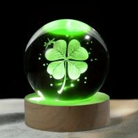Bola De Cristal Con Cuatro Hojas De Oro Y Luz Coloreada 3D Decoración Familiar Para Dormitorio Regalo De Cumpleaños Y Día De La Madre - details 0